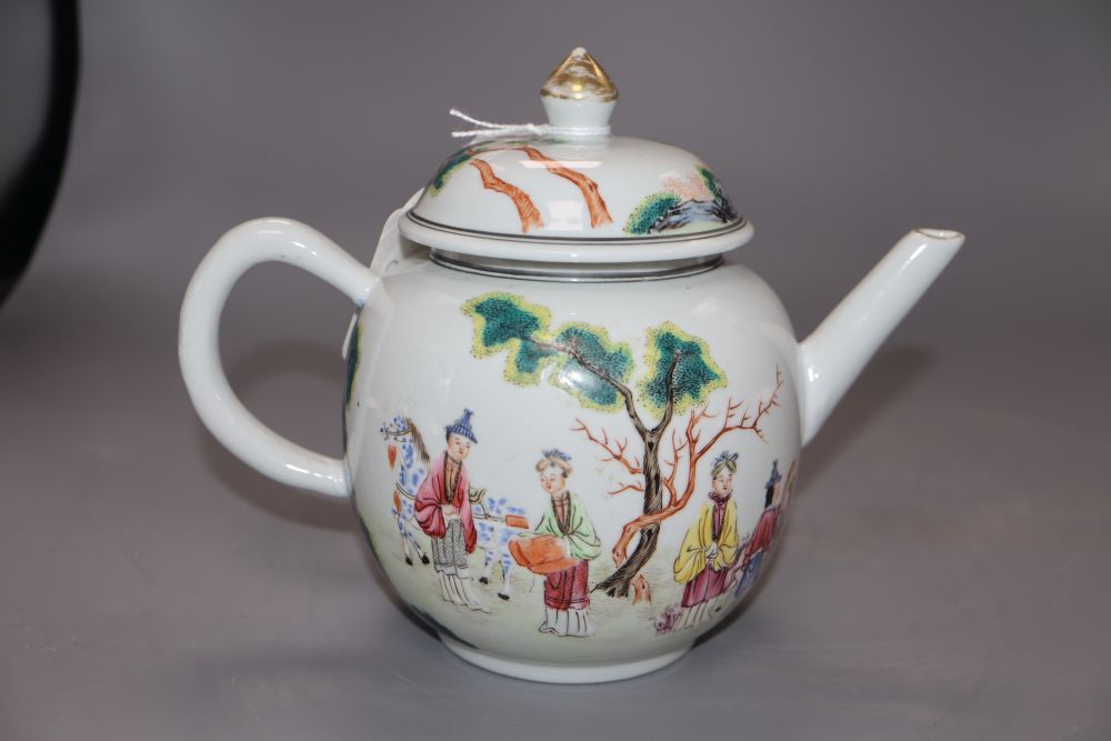 A Chinese famille rose teapot and cover, height 16cm